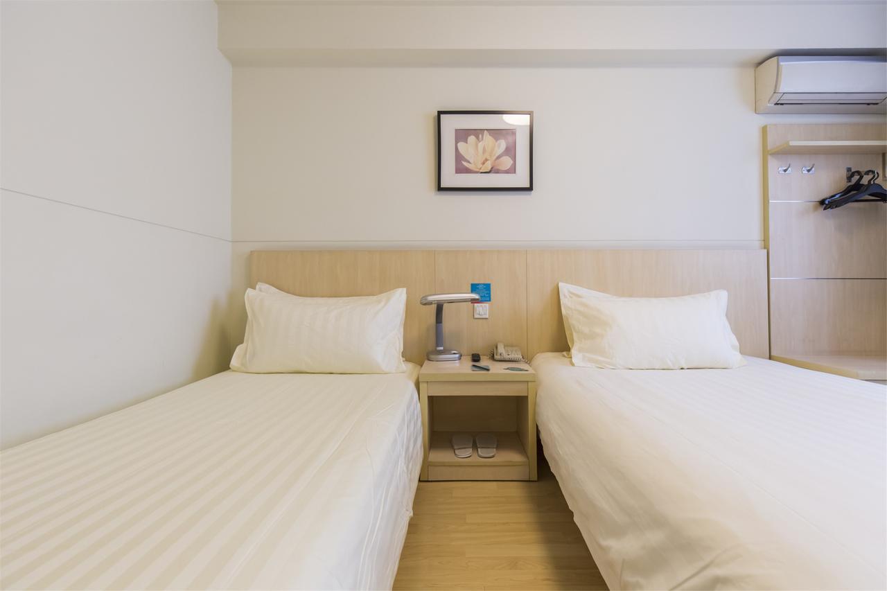 Jinjiang Inn Harbin Xinyang Road Airport Bus Station Bagian luar foto